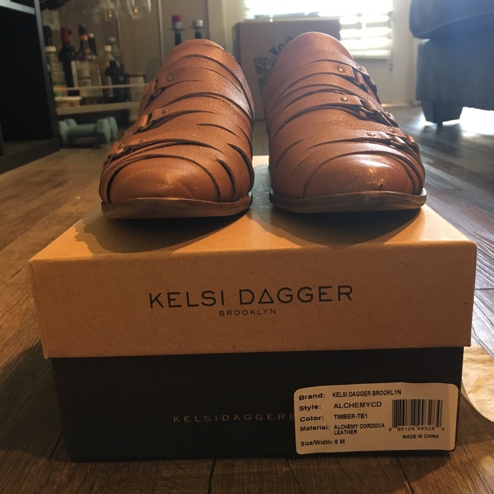 Kelsi Dagger Alchemy slides
